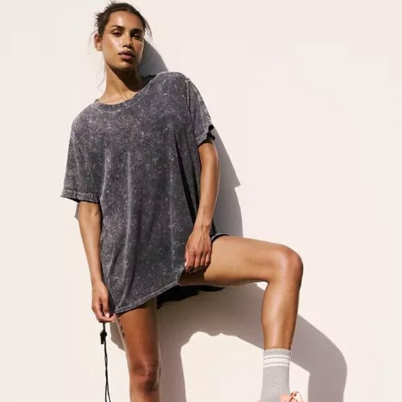 FP Movement by Free People Tops - NWT Free People Movement Leg Day Oversized Washed Black Tee